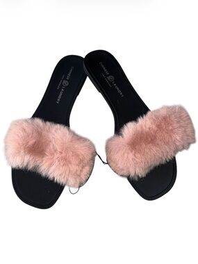 Chinese Laundry Pink Faux Fur Slide Sandals Size 8